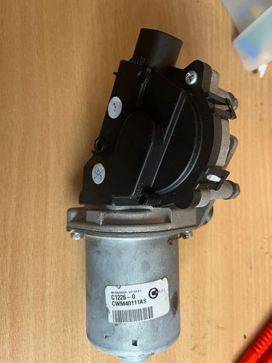 Wiper motor