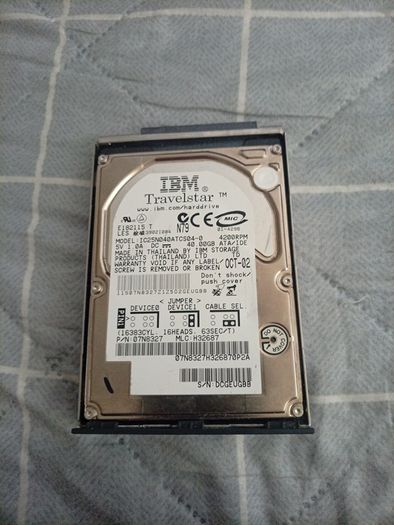 IBM travelstar 40gb vintage