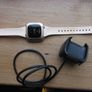fitbit versa 2 and charger Dock faulty Image 2