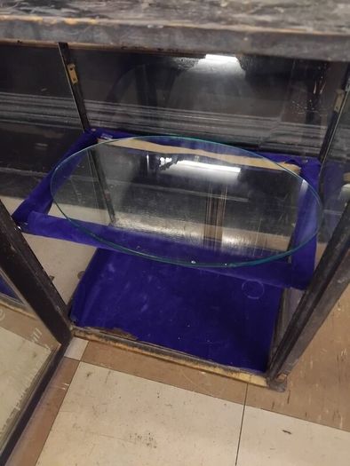 Antique shop Display Cabinet