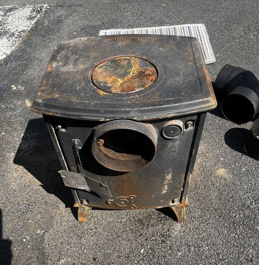 Stove - Small - Multifuel - Stanley Oisin