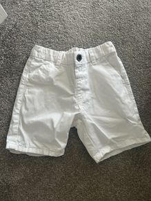 Next 3-4y white shorts