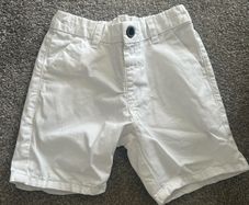 Next 3-4y white shorts
