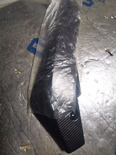 Rear bumper spats, lip extension
