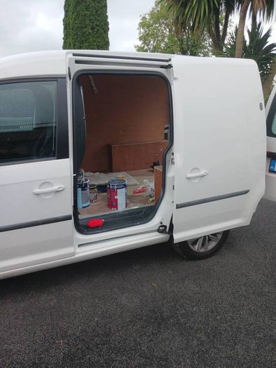 Volkswagen Caddy van 192