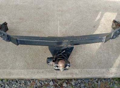 Hyundai Santa Fe tow bar