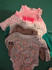 6 to 12 baby clothes bundle