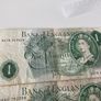 One Pound Banknotes x 5 Image 3