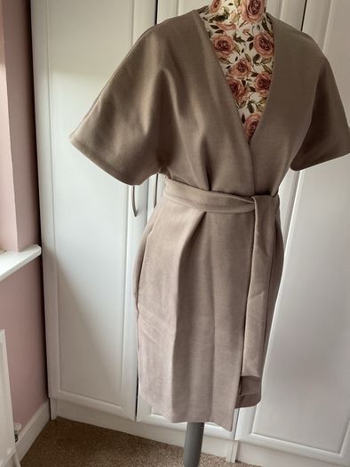 coat oasis size medium tie belted oatmeal beige coat