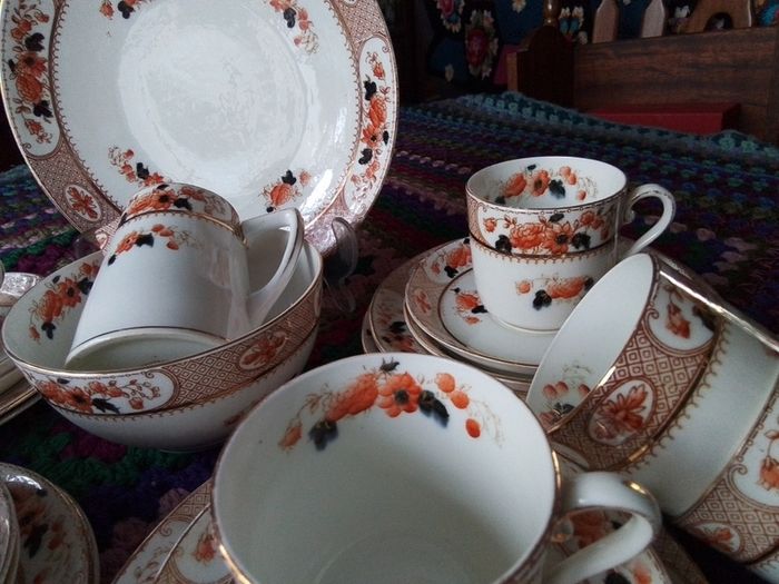 Heathcote Victorian Eight Place SettingTeaset