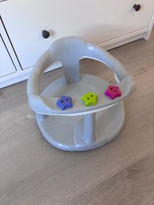 Baby bath seat
