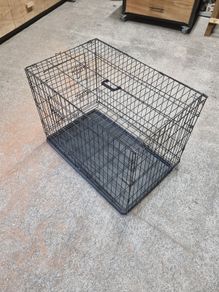 Dog crate