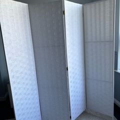 Room Divider / Folding Screen