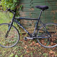 Jupiter Tuscan Hybrid Bike + Gel Seat