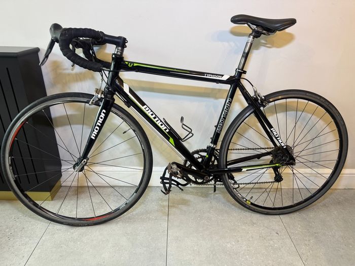 Motom Typhoon Road Bike 51cm Frame, Shimano, Good Working Order