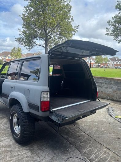 Toyota  Land Cruiser 24 Valve