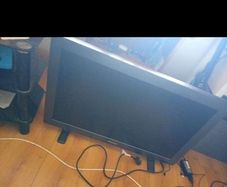 32 inch Phillips tv non smart no remote