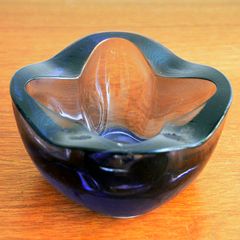 Mid Century Purple Glass Bowl