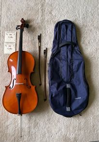 Cello 1/2 size