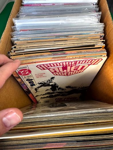 DC Long Comic Box w 250 comics for Sale