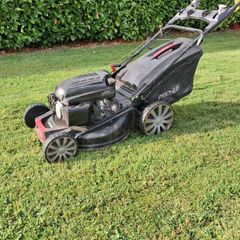 Lawnmower