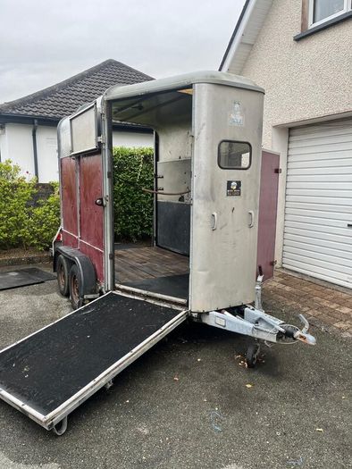 Ifor Williams 505 Horsebox for Sale in Co Meath