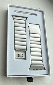 Apple Watch ultra Titanium band