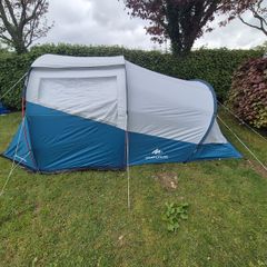 4-person camping tent, Arpenaz 4.1, Fresh & Black Decathlon