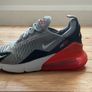 Nike Air 270 Image 2