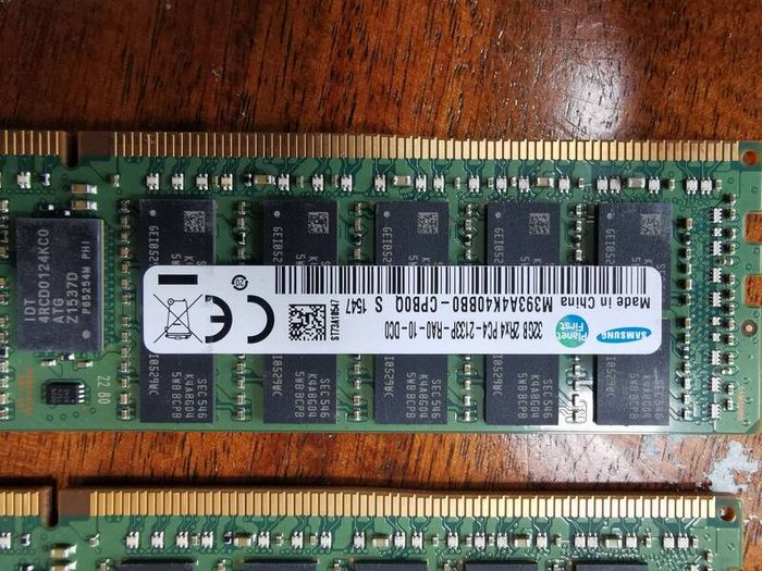 Ram 32gb Mm393a4k40bb0-cpb0q