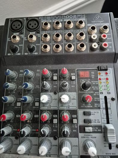 Behringer XENYX 1002FX Analog Mixer