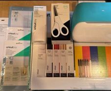 cricut joy , with extra accessories & starter bundle