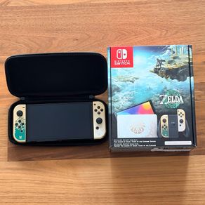 Nintendo Switch OLED - The Legend of Zelda: Tears of the Kingdom Edition