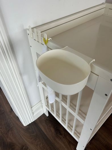 IKEA Gulliver changing table