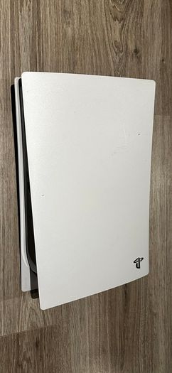 Original PlayStation 5 console disc version not slim with a black controller