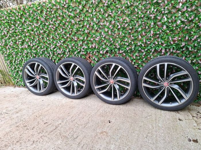 Jaguar XF XJ  Jaguar wheels