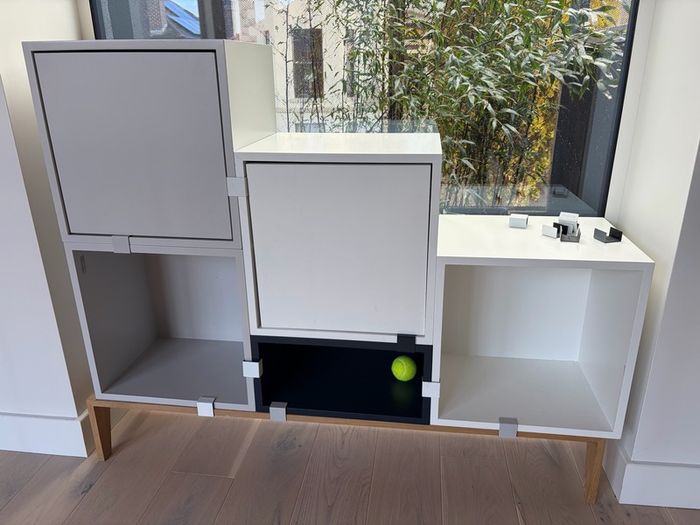 Muuto Stacked Unit good condition.