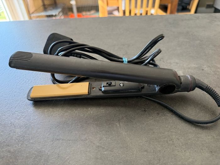 GHD Original Straightener