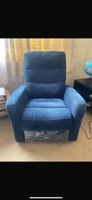 Electric armchair