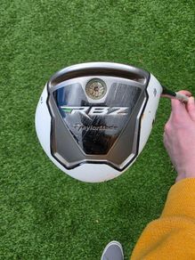 Assorted ladies golf clubs