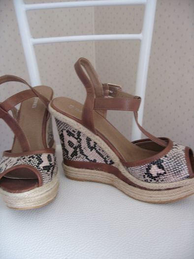 Platform Wedge Sandals 41 New Animal Print