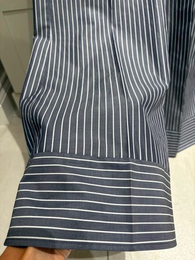 iblues brand which is a part of max mara group brand pinstripe 100% cotton fabric in a French navy and off white colour  BRAND NEW