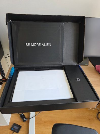 Alienware 16x Aurora | Ultra 9 275hx | Rtx 5060 8gb | 16gb Ddr5 | 1tb Ssd | 16" 240hz Ips