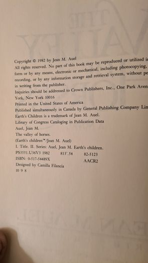 The Valley Of The Horses. By Jean M. Auel. First Edition Hardback. Earth's Children.