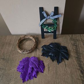Halloween decor for tiered tray