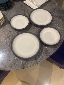 4 Large Dinner & Side Plates