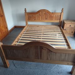 Kingsize bed