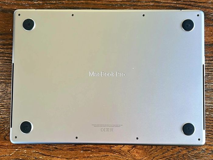 Apple Macbook Pro 14" (2021) M1 Pro 16/512GB 95%BH