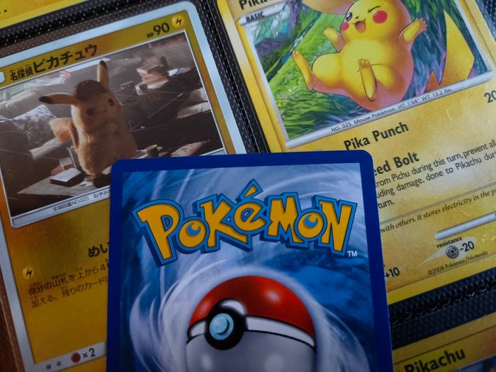 Team Aqua's Sharpedo ! Holo Rare ! from Double Crisis Set ! 2015 ! Pokemon Card !