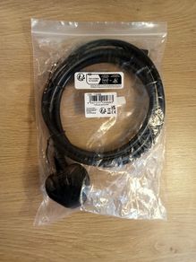 The sssnake powercord UK C13 1.5m